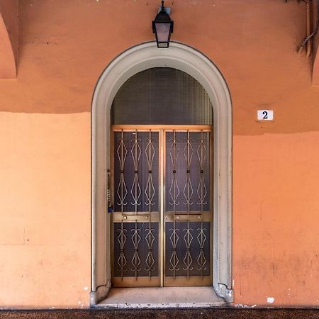 Alessandrini Apartment Alla Finestrella By Wonderful Italy Bologna Exterior foto