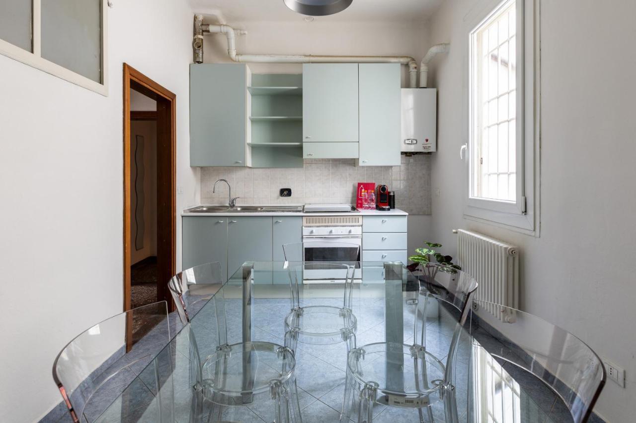 Alessandrini Apartment Alla Finestrella By Wonderful Italy Bologna Exterior foto
