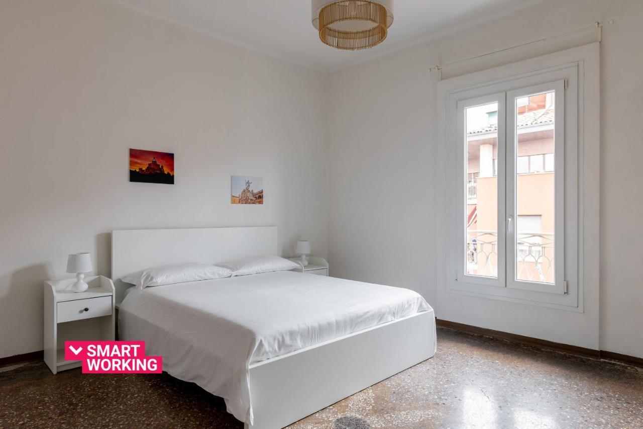 Alessandrini Apartment Alla Finestrella By Wonderful Italy Bologna Exterior foto